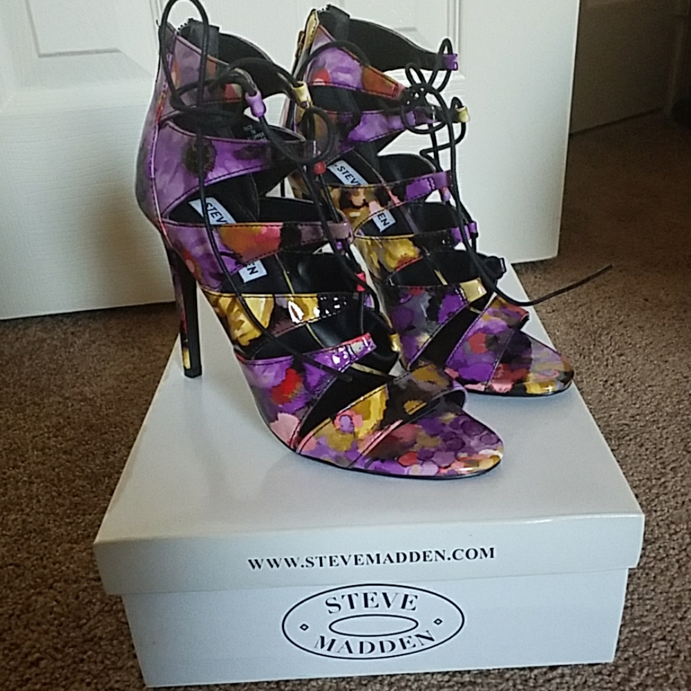 Steven Madden Heels - Raceyy Floral